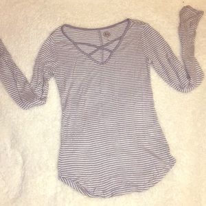 I’m selling a long sleeve striped tee